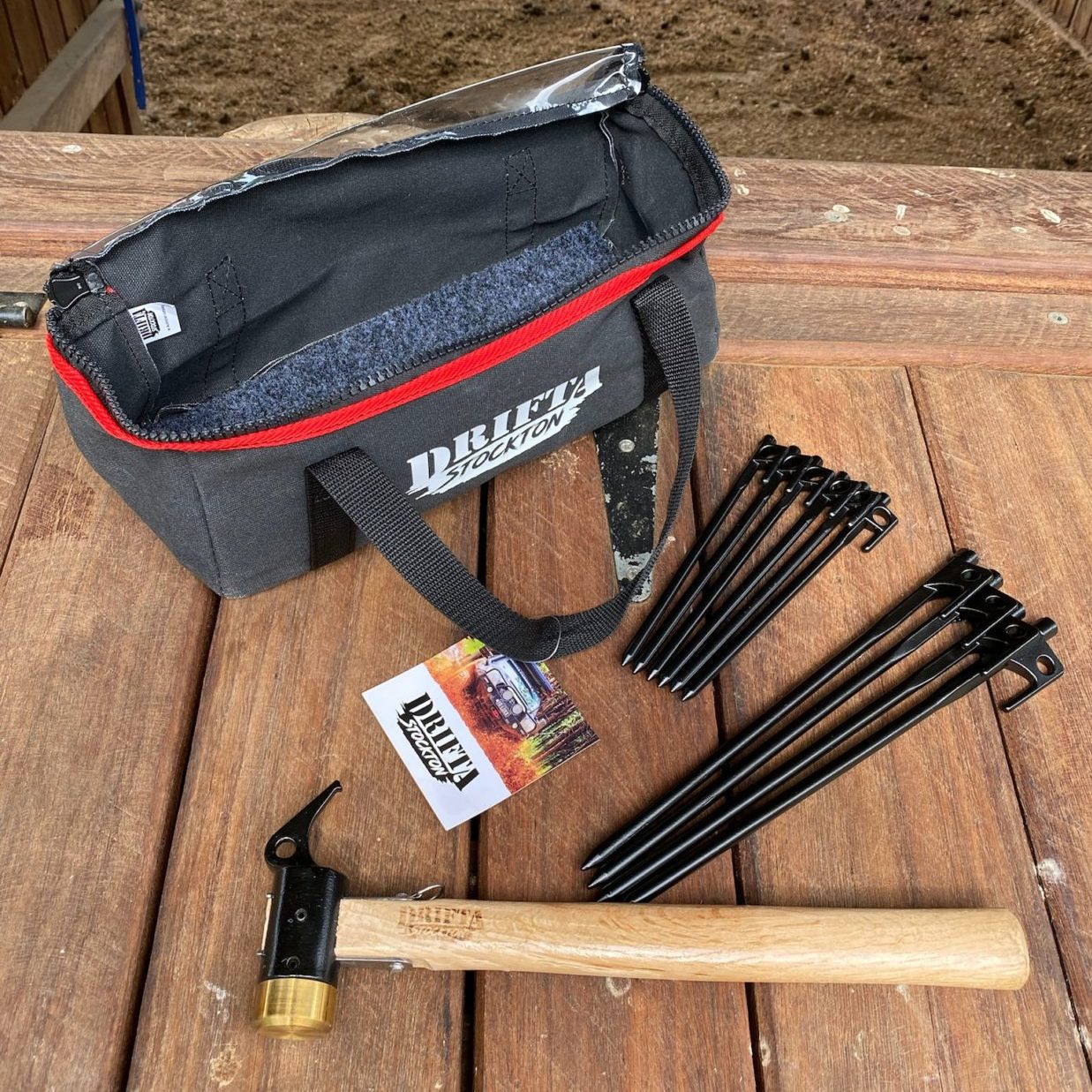 Pegs, Hammers, Ropes, Poles & Tarps