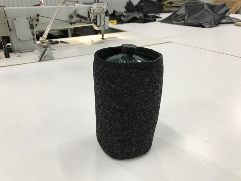 Bootliner Sleeve Suit 16oz Gas Can03