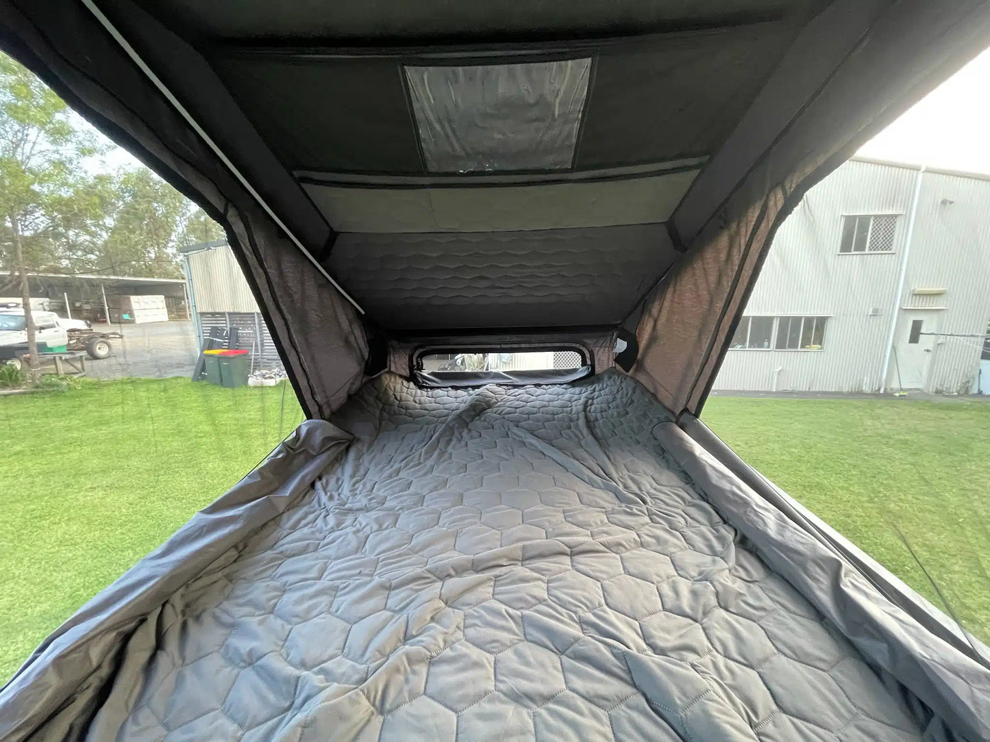 WILDLANDS BUSH CRUISER VERSION 2 ROOF TOP TENT