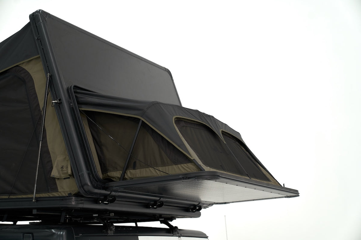 WILD LAND DESERT CRUISER PLUS ROOF TOP TENT