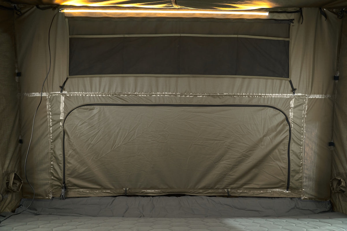 WILD LAND DESERT CRUISER PLUS ROOF TOP TENT