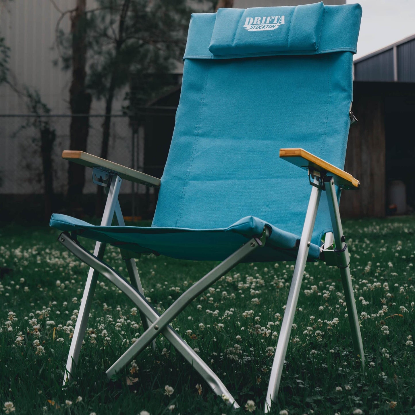 DRIFTA STOCKTON DELUXE RECLINING CAMP CHAIR
