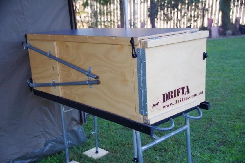 DPOS – DRIFTA PULL OUT SHORT